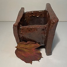 Ваза коричневая